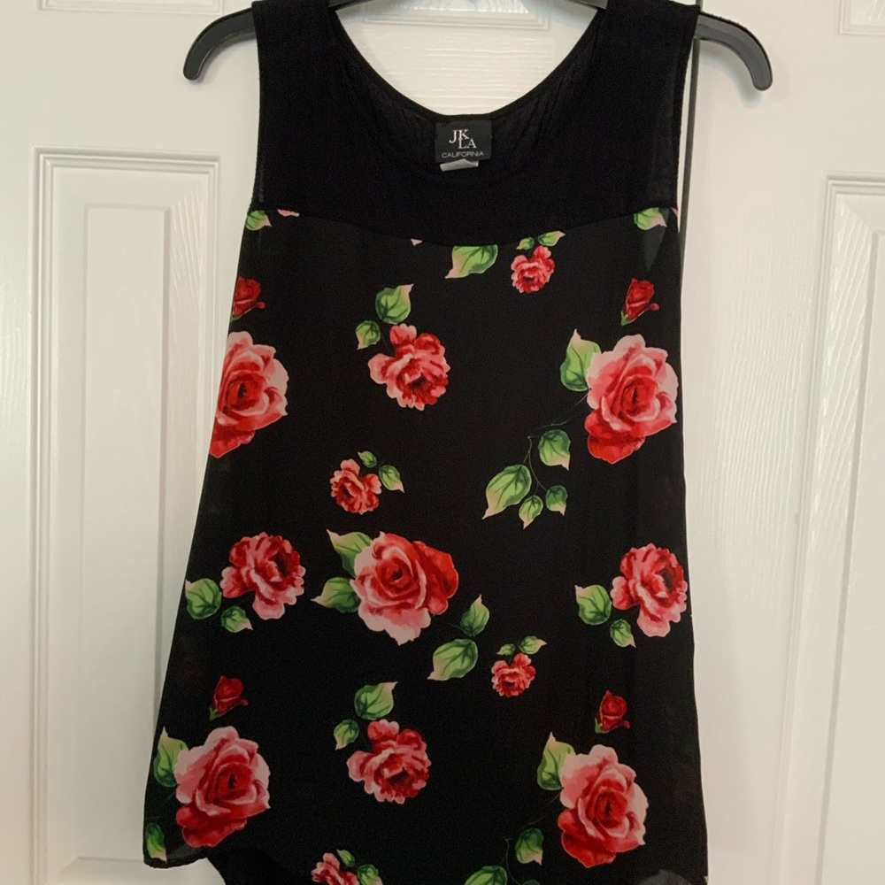 Size M Rose Patterned Polyester &Ravon Floral Tank - Picture 1 of 2